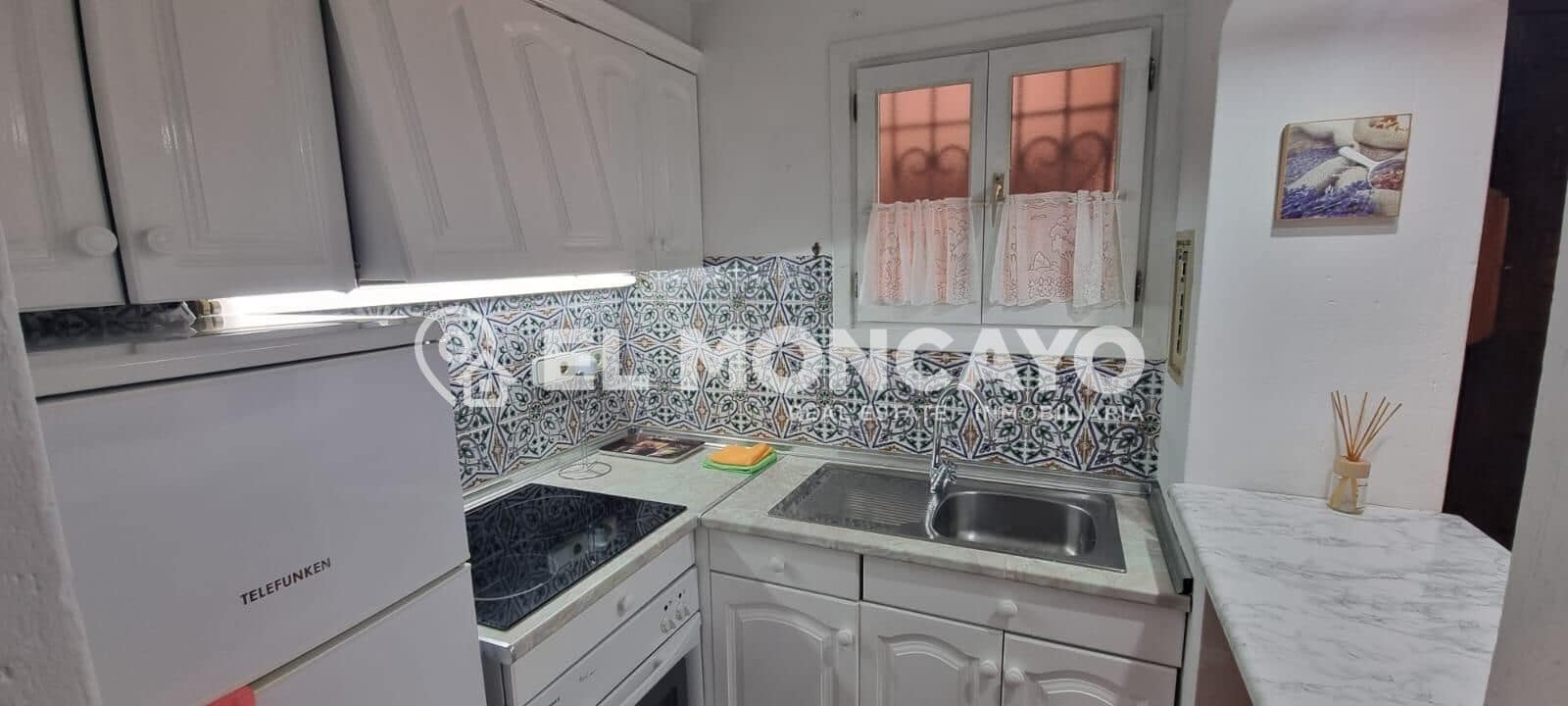 2 soveværelse Lejlighed til salg i Torrevieja med swimmingpool - € 258.000 (Ref: 9910982)