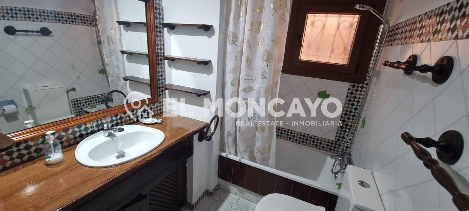 2 soveværelse Lejlighed til salg i Torrevieja med swimmingpool - € 258.000 (Ref: 9910982)