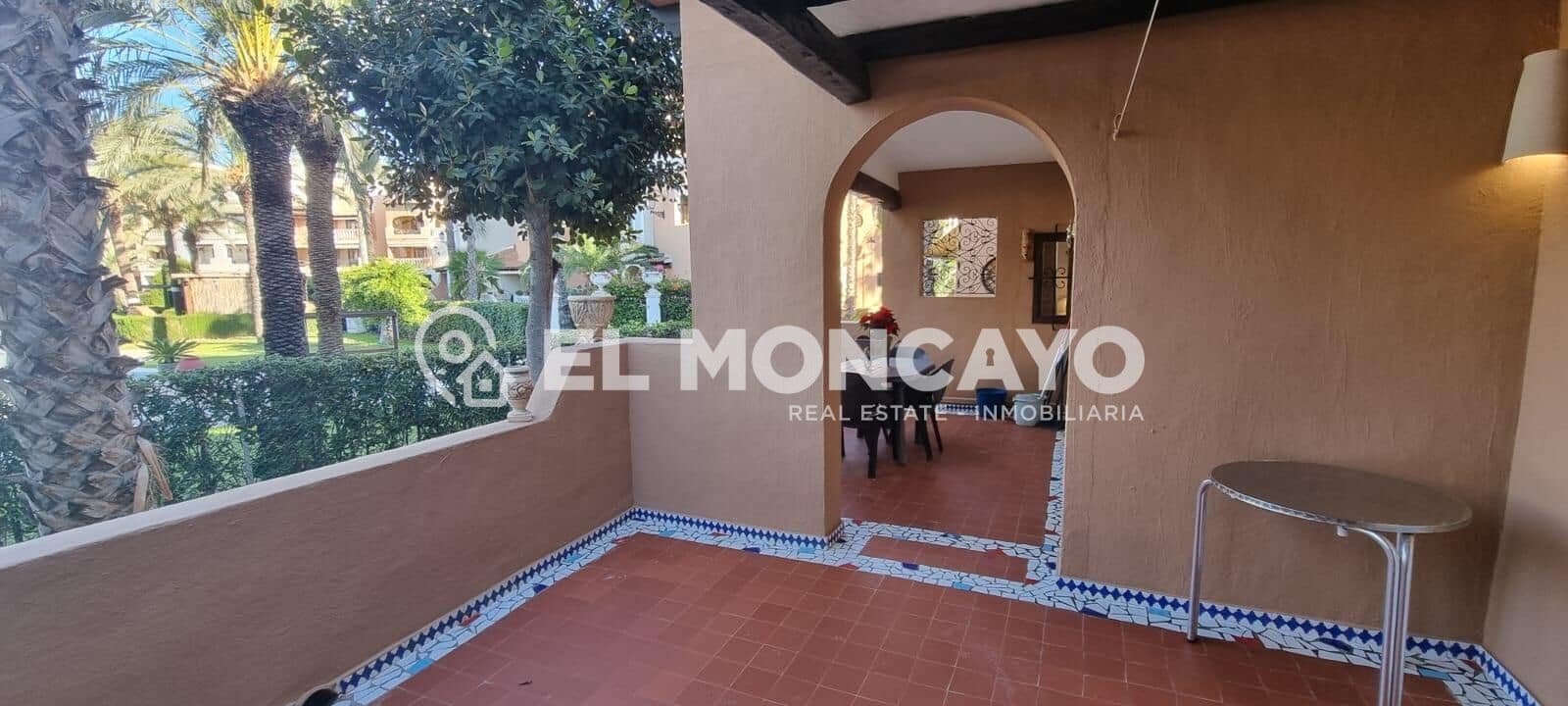2 soveværelse Lejlighed til salg i Torrevieja med swimmingpool - € 258.000 (Ref: 9910982)
