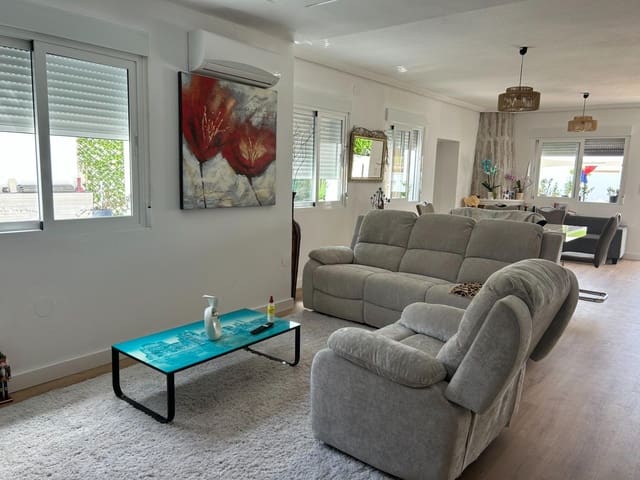 3 Zimmer Villa zu verkaufen in Los Balcones - Los Altos, Torrevieja mit Pool Garage - 780.000 € (Ref: 9915751)