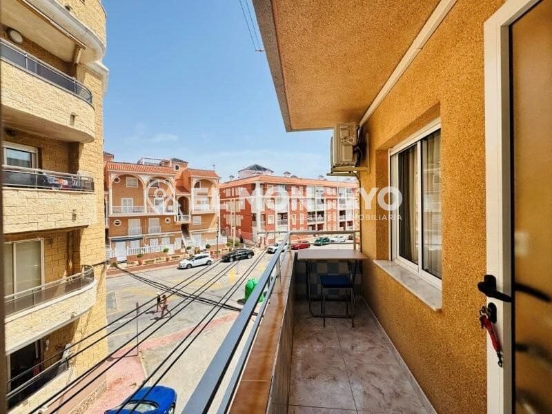 2 soveværelse Lejlighed til salg i Torrevieja - € 165.000 (Ref: 9915752)