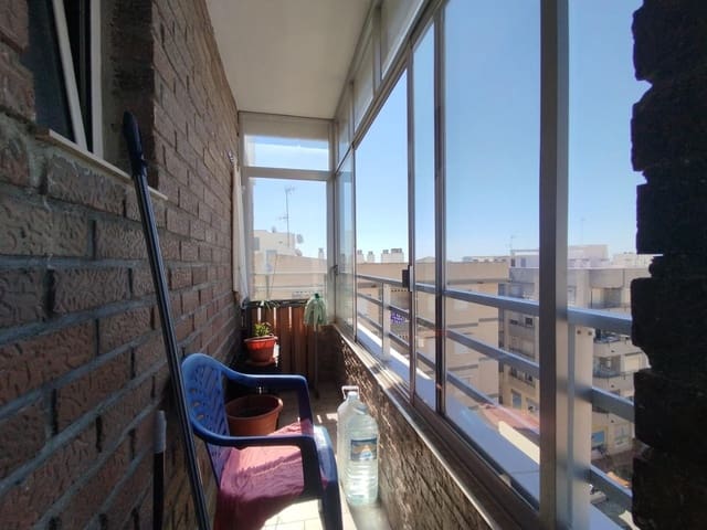 3 sypialnia Apartament na sprzedaż w Guardamar del Segura z garażem - 250 000 € (Ref: 9915754)