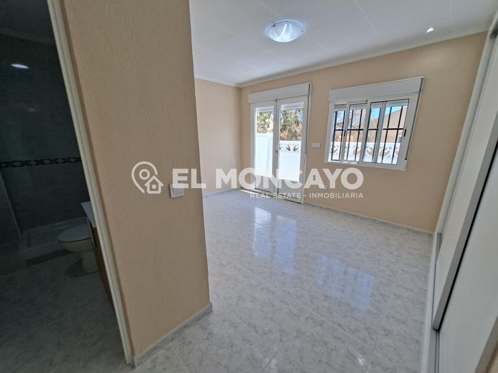 1 chambre Villa/Maison Mitoyenne à vendre à San Fulgencio - 119 000 € (Ref: 9916931)