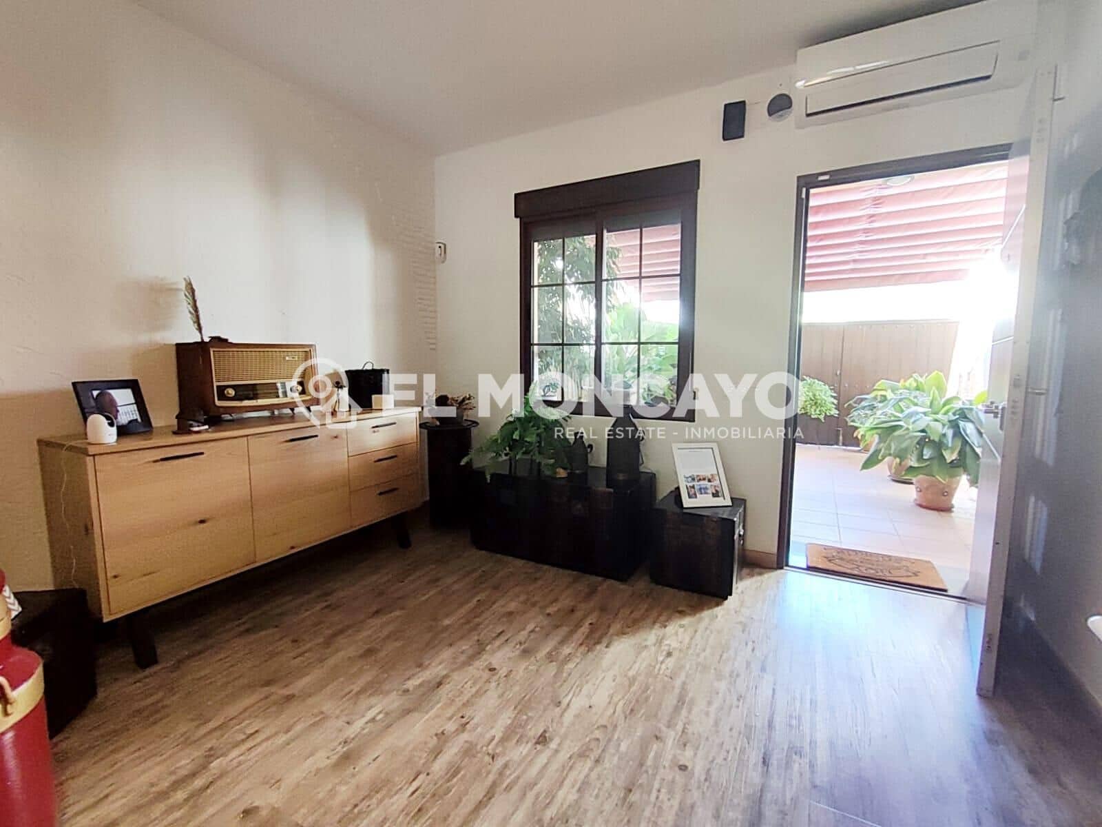 3 camera da letto Villetta a Schiera in vendita in Torrevieja - 320.000 € (Rif: 9920389)
