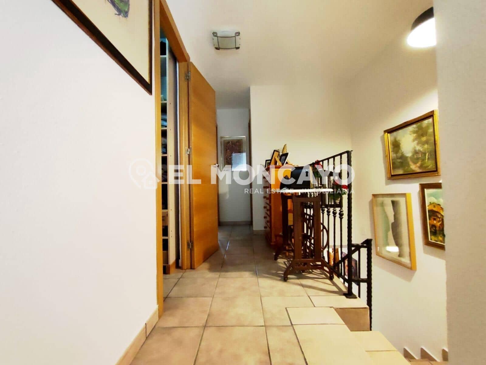 3 camera da letto Villetta a Schiera in vendita in Torrevieja - 320.000 € (Rif: 9920389)