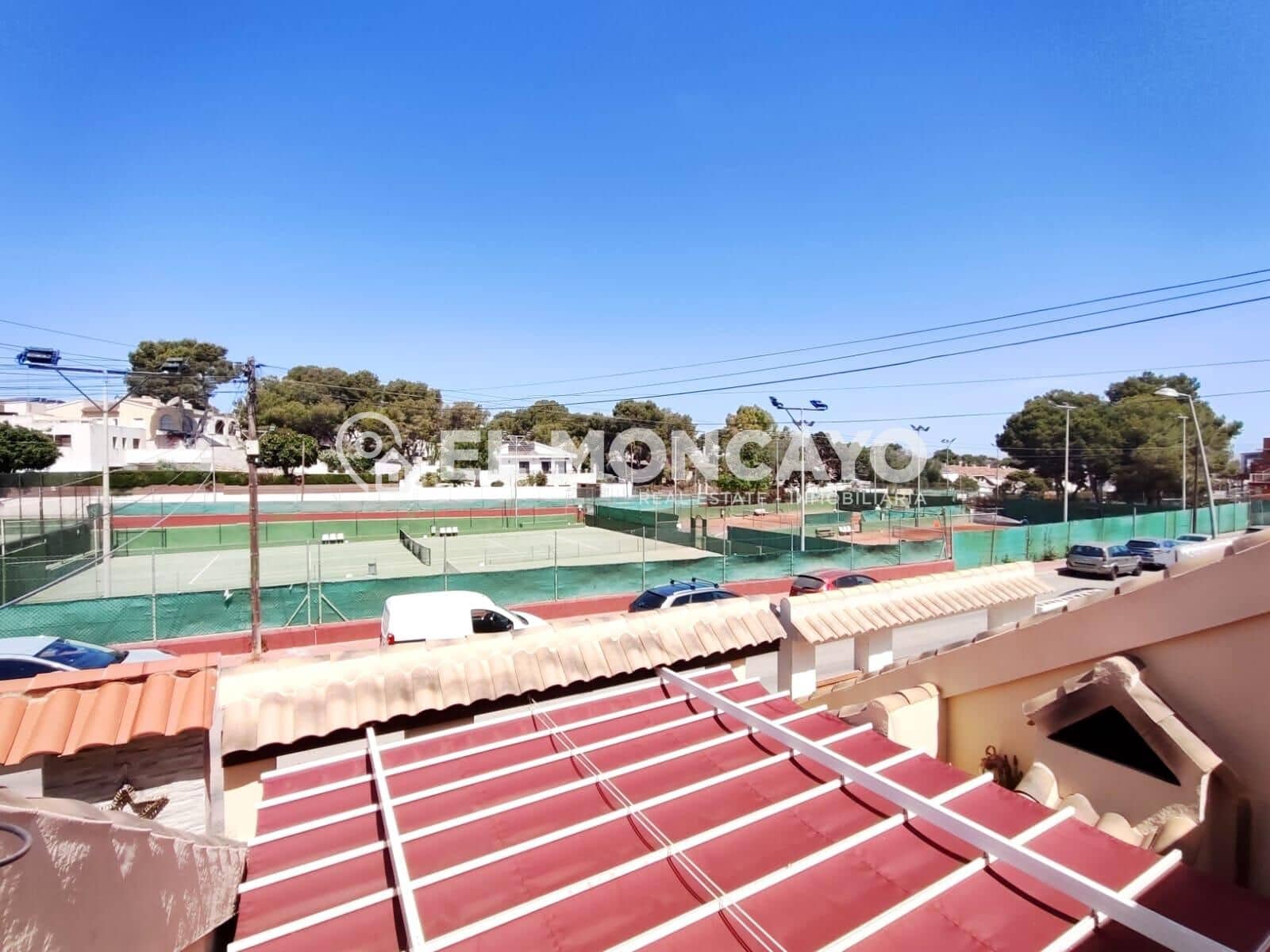 3 camera da letto Villetta a Schiera in vendita in Torrevieja - 320.000 € (Rif: 9920389)