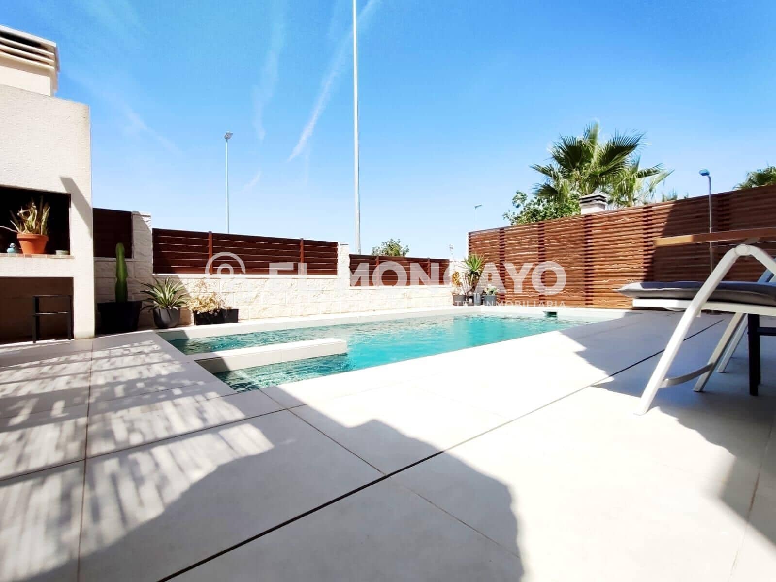 3 soveværelse Villa til salg i Benijofar med swimmingpool - € 429.000 (Ref: 9922247)