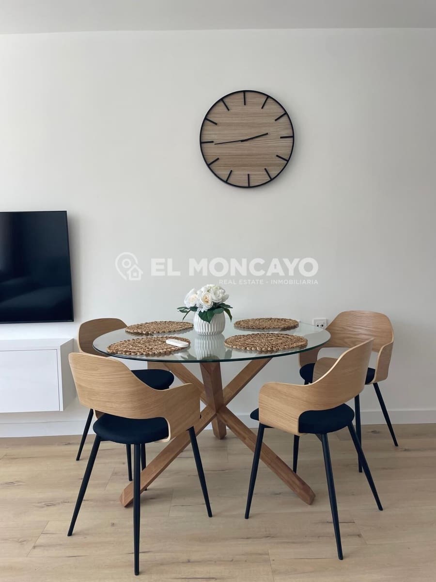 2 bedroom Apartment for sale in Torrevieja with pool - € 219,000 (Ref: 9922249)