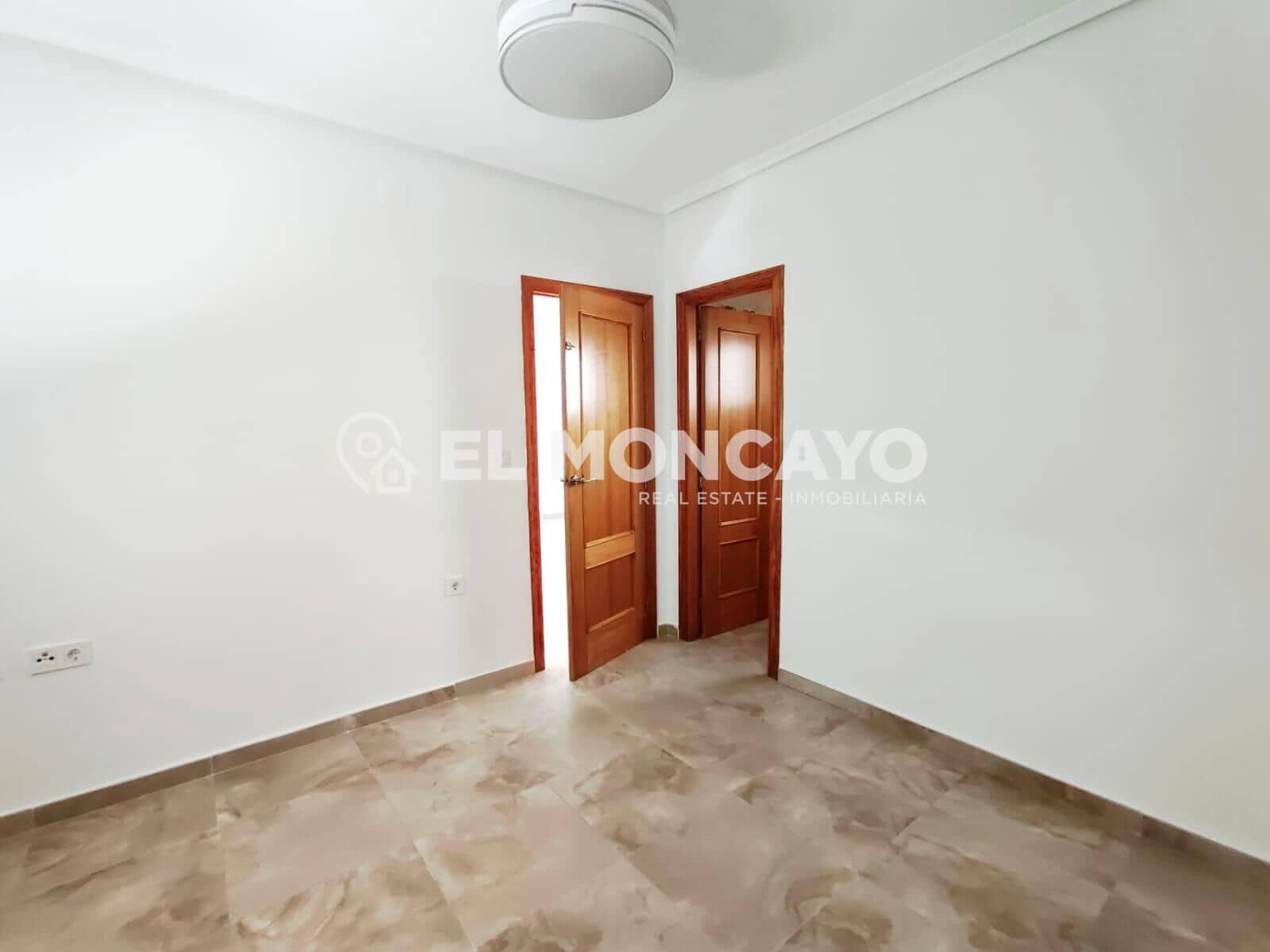 2 bedroom Apartment for sale in Jacarilla - € 145,000 (Ref: 9922250)