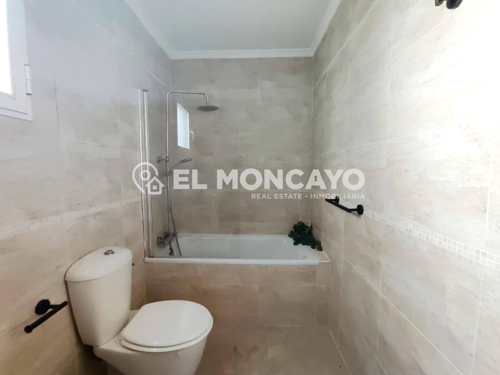 2 bedroom Apartment for sale in Jacarilla - € 145,000 (Ref: 9922250)