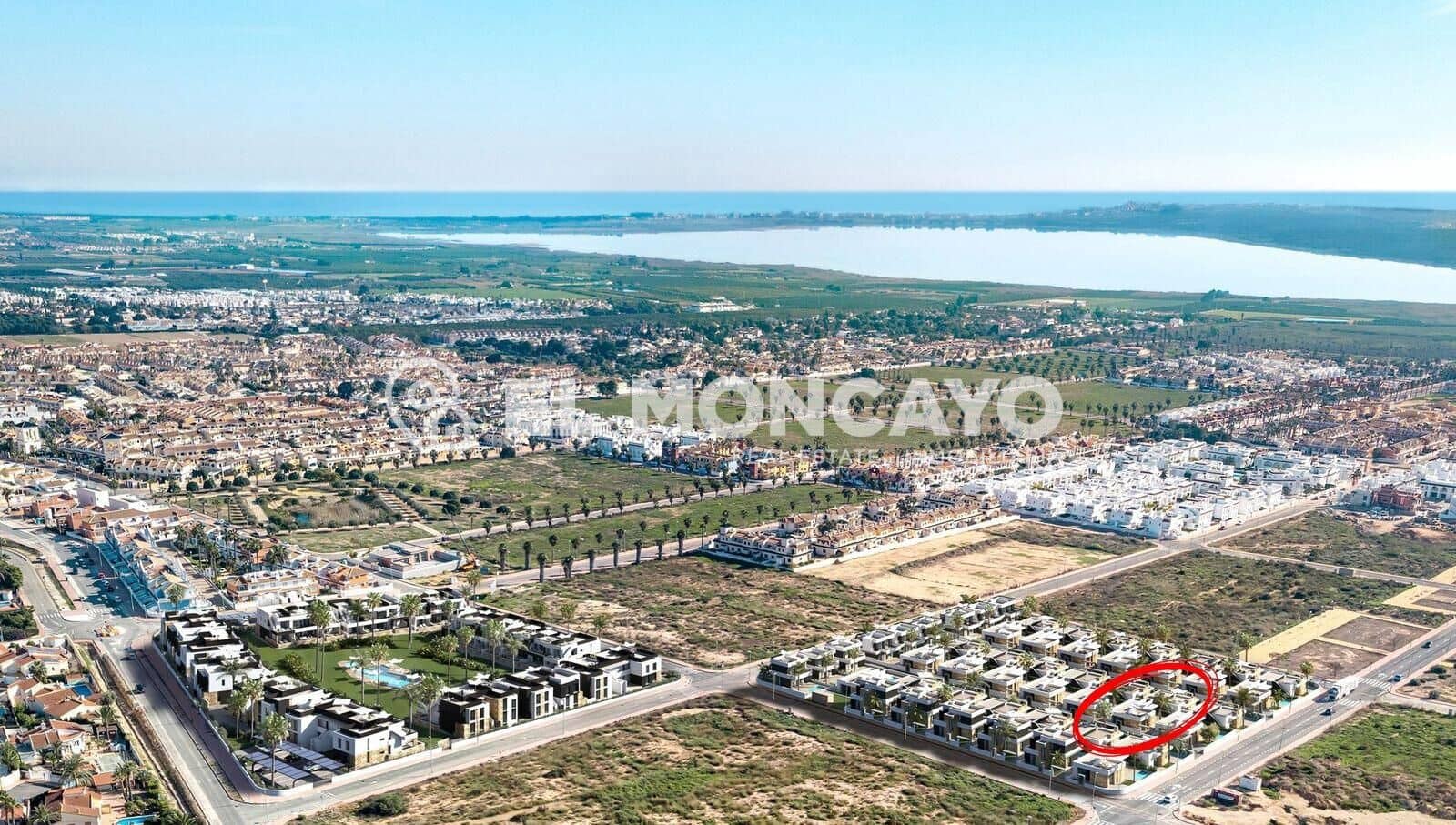 3 makuuhuone Huvila myytävänä paikassa Rojales mukana uima-altaan - 579 000 € (Ref: 9927348)
