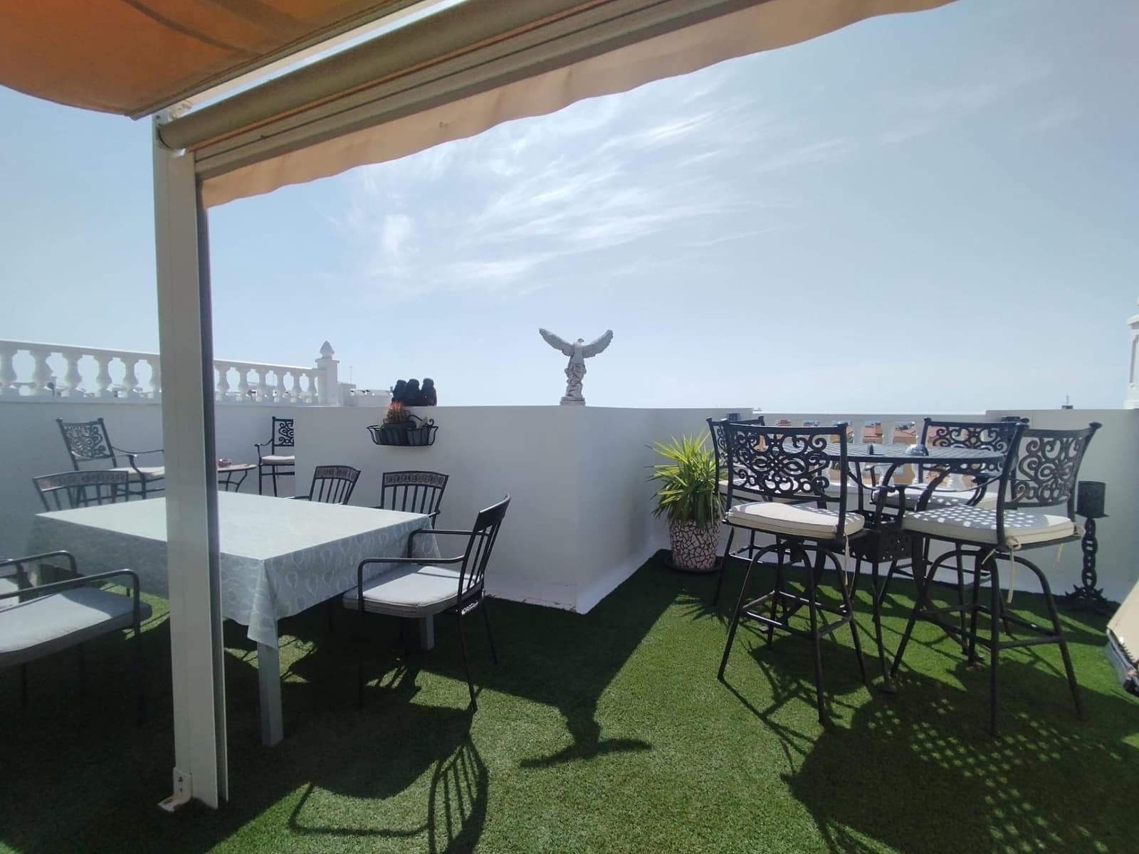 2 soverom Penthouse til salgs i La Zenia med svømmebasseng - € 199 000 (Ref: 9938133)