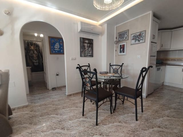 2 soveværelse Penthouse til salg i La Zenia, Orihuela med swimmingpool - € 199.000 (Ref: 9938133)