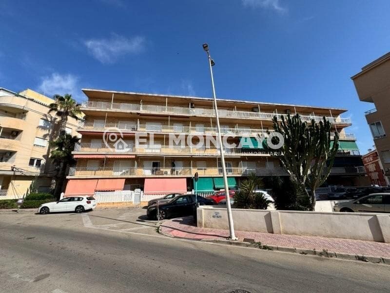 2 quarto Apartamento para venda em Torrevieja - 139 000 € (Ref: 9939909)