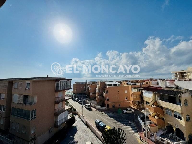 2 quarto Apartamento para venda em Torrevieja - 139 000 € (Ref: 9939909)
