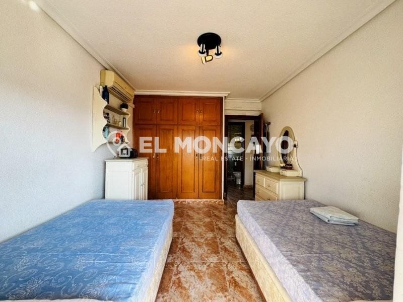 2 quarto Apartamento para venda em Torrevieja - 139 000 € (Ref: 9939909)