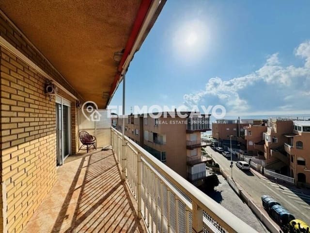 2 quarto Apartamento para venda em Torrevieja - 139 000 € (Ref: 9939909)