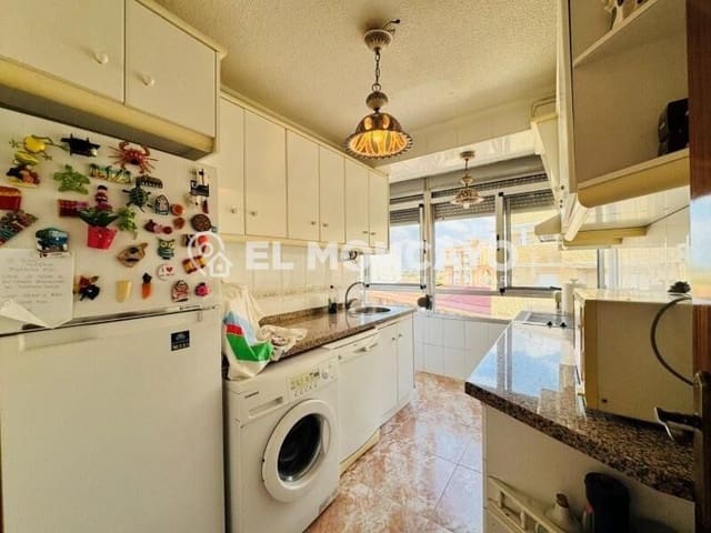 2 quarto Apartamento para venda em Torrevieja - 139 000 € (Ref: 9939909)
