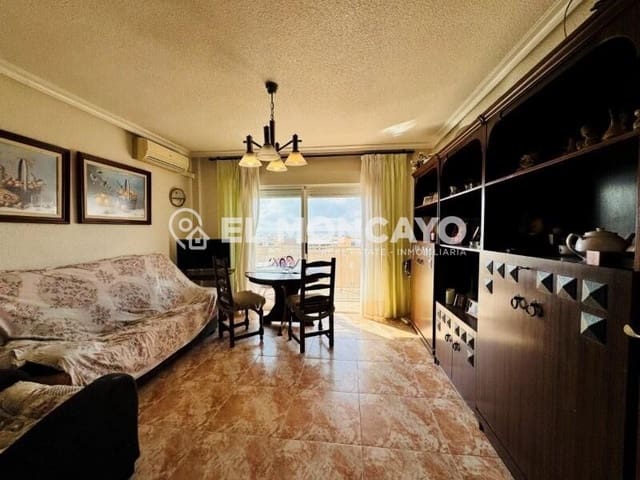2 quarto Apartamento para venda em Torrevieja - 139 000 € (Ref: 9939909)