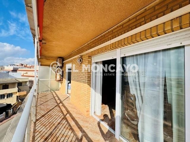 2 quarto Apartamento para venda em Torrevieja - 139 000 € (Ref: 9939909)