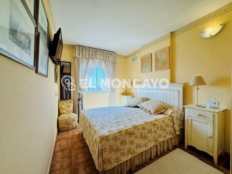 2 soveværelse Lejlighed til salg i Torrevieja med swimmingpool garage - € 175.000 (Ref: 9939910)