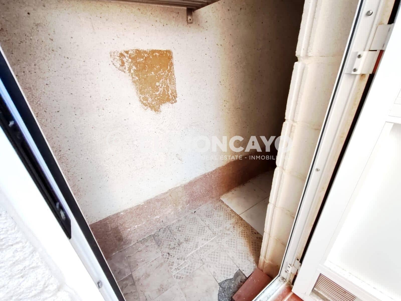 2 makuuhuone Bungalow myytävänä paikassa Playa Flamenca mukana uima-altaan 
autotalli - 161 000 € (Ref: 9945648)