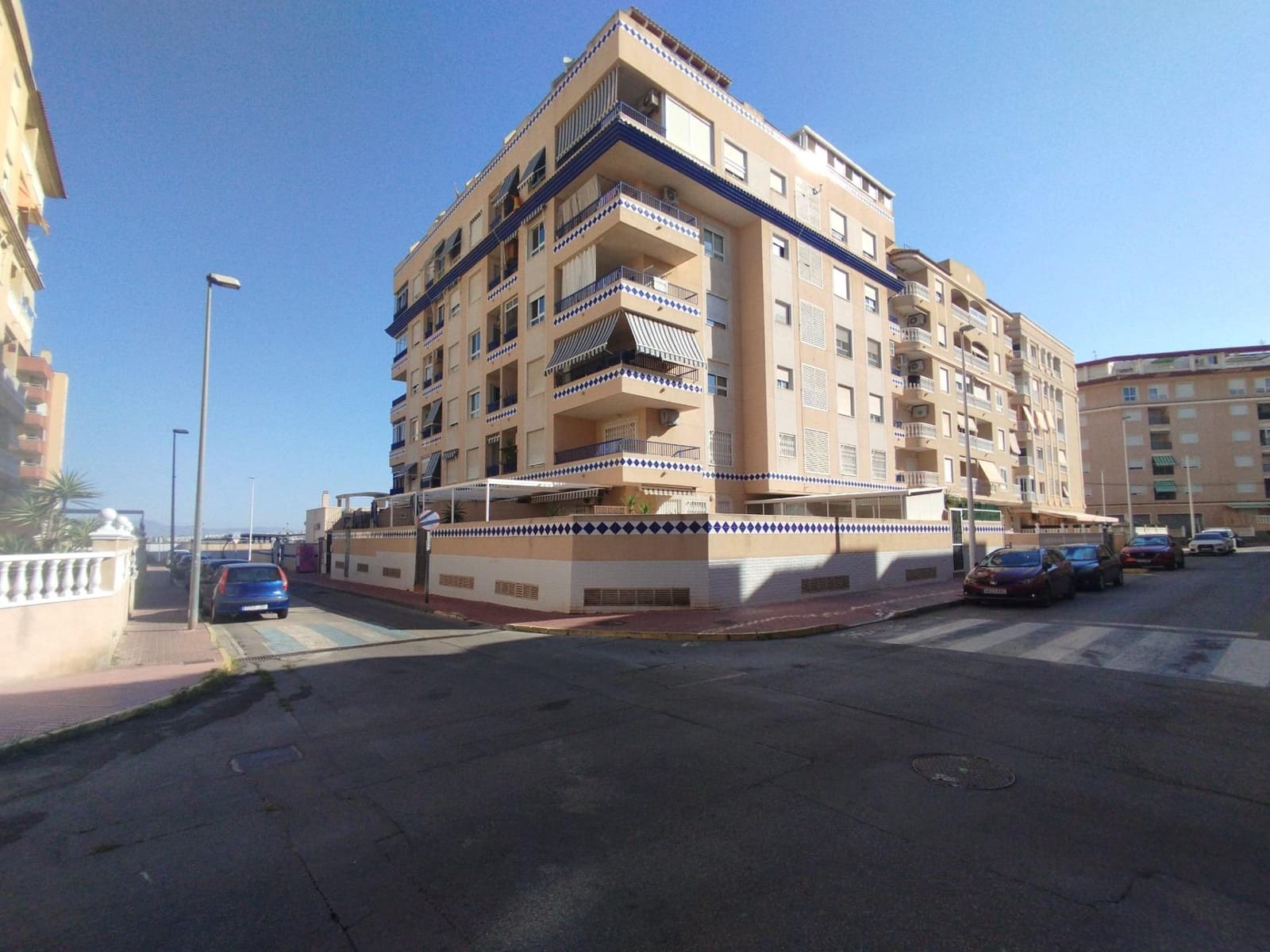 2 soverom Leilighet til salgs i Guardamar del Segura - € 141 000 (Ref: 9949728)
