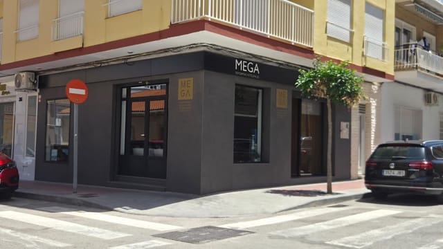 Erhverv til salg i Guardamar del Segura - € 146.800 (Ref: 9949729)