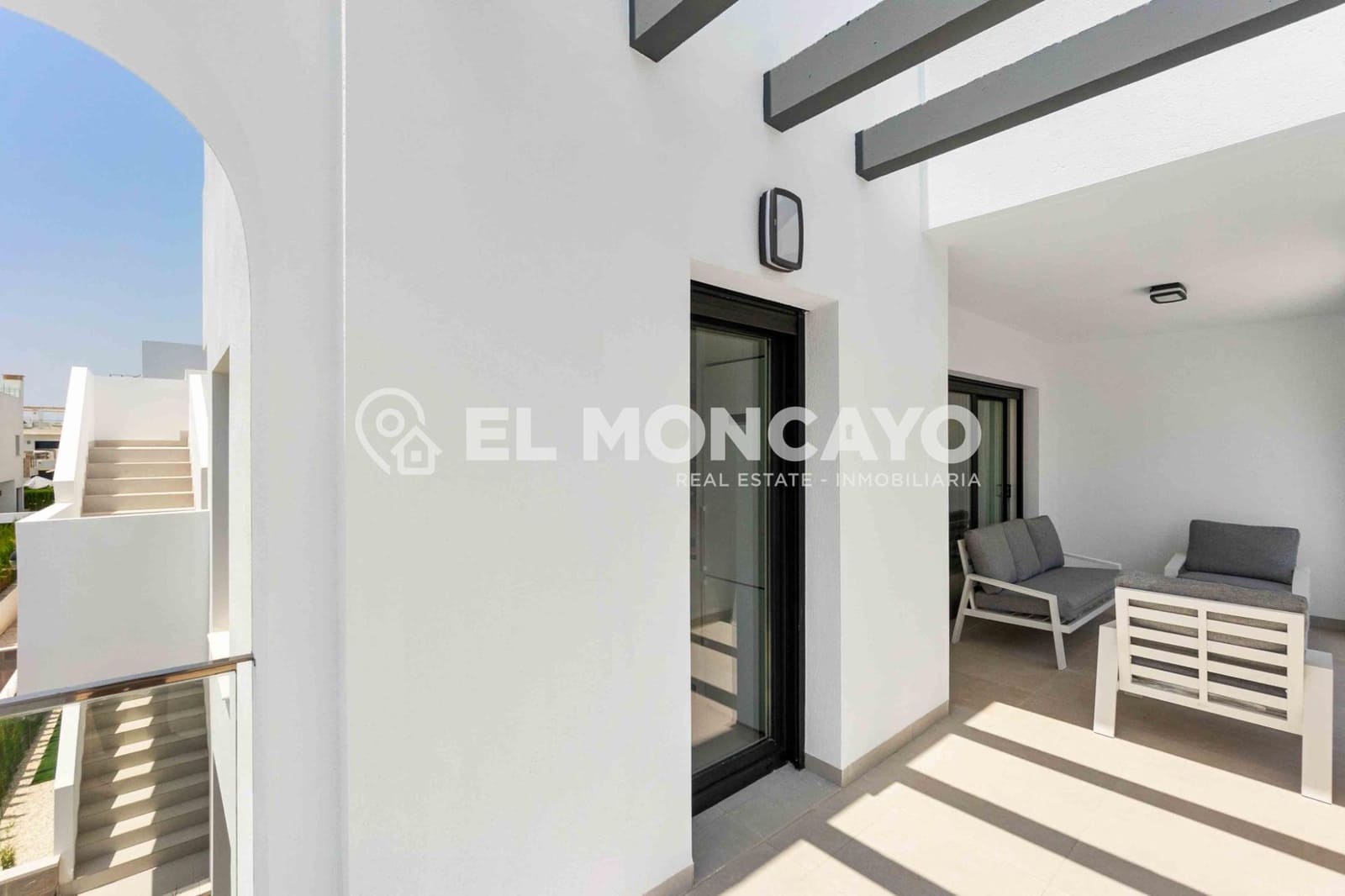 2 bedroom Apartment for sale in Rojales with pool garage - € 319,000 (Ref: 9949730)