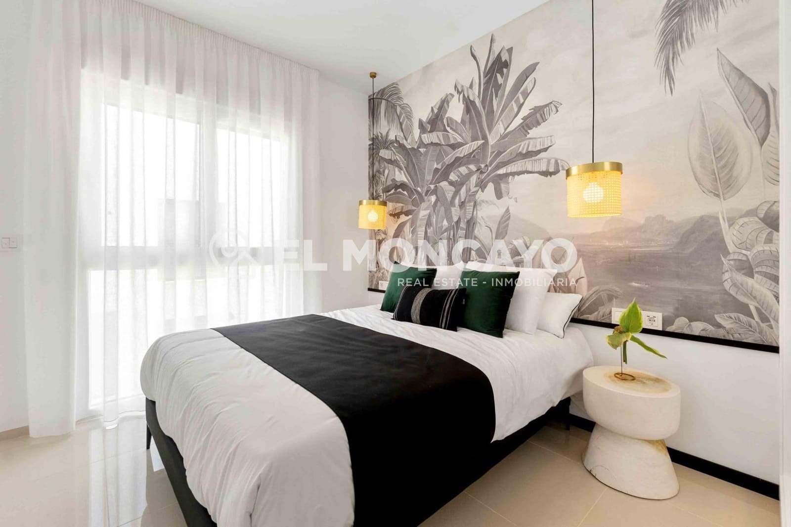 2 bedroom Apartment for sale in Rojales with pool garage - € 319,000 (Ref: 9949730)