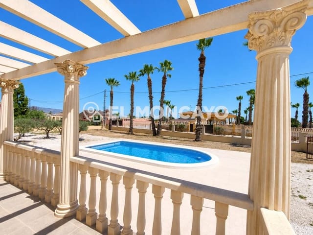 5 Zimmer Villa zu verkaufen in Catral mit Pool Garage - 630.000 € (Ref: 9952580)
