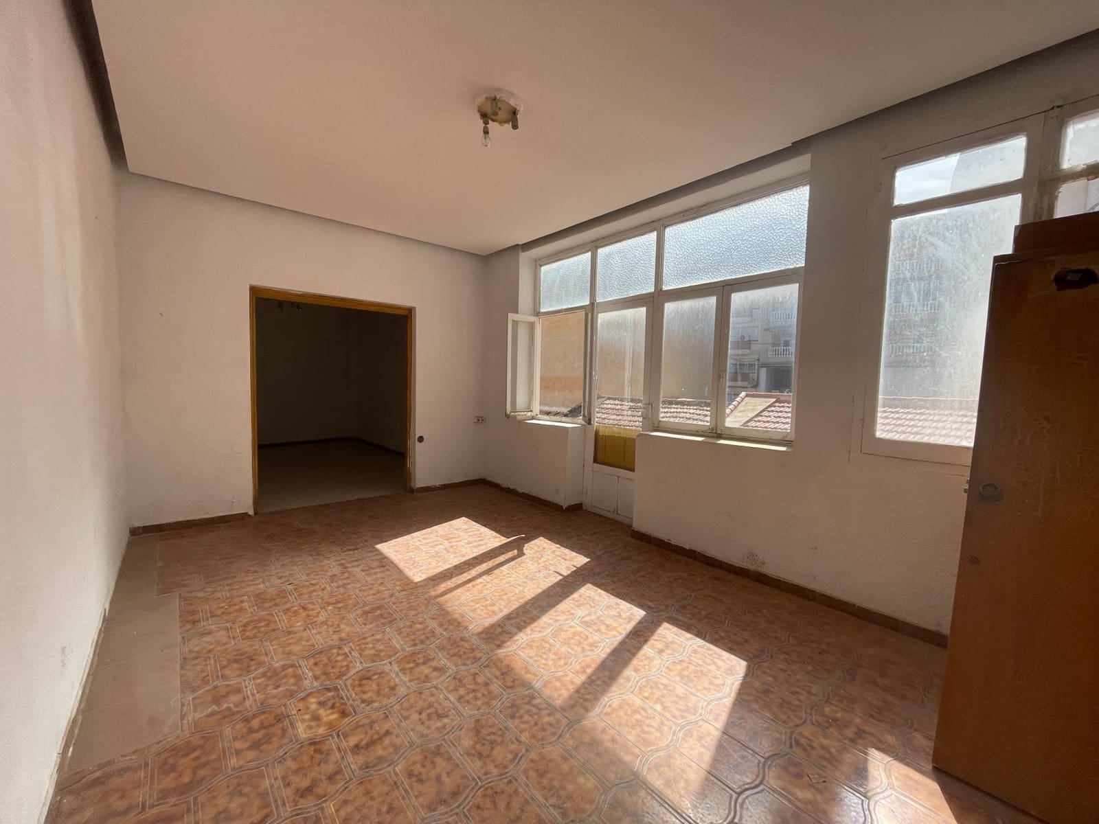 5 soveværelse Lejlighed til salg i Guardamar del Segura - € 255.000 (Ref: 9955122)