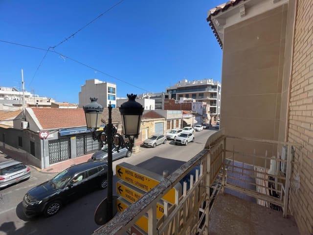 5 soveværelse Lejlighed til salg i Guardamar del Segura - € 255.000 (Ref: 9955122)