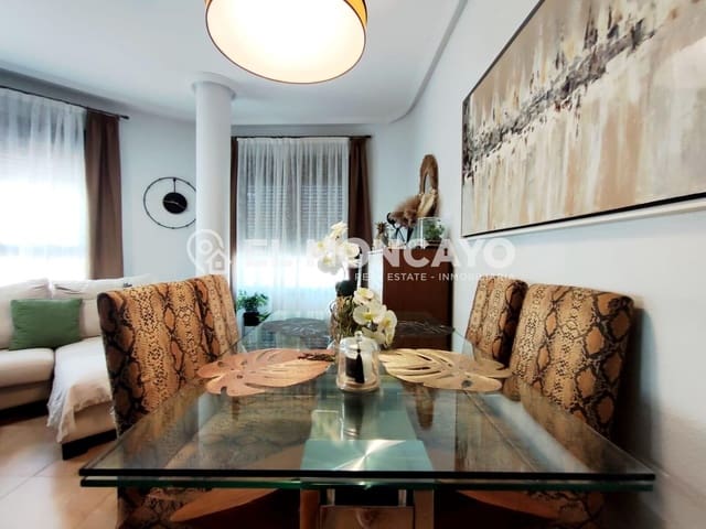3 bedroom Apartment for sale in Almoradí with garage - € 147,000 (Ref: 9957938)