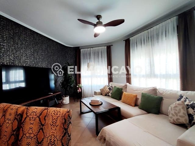 3 bedroom Apartment for sale in Almoradí with garage - € 147,000 (Ref: 9957938)
