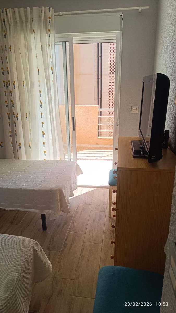 Apartamento de 2 habitaciones en Guardamar del Segura en venta - 215.000 € (Ref: 9962622)