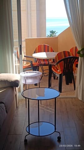 Apartamento de 2 habitaciones en Guardamar del Segura en venta - 215.000 € (Ref: 9962622)