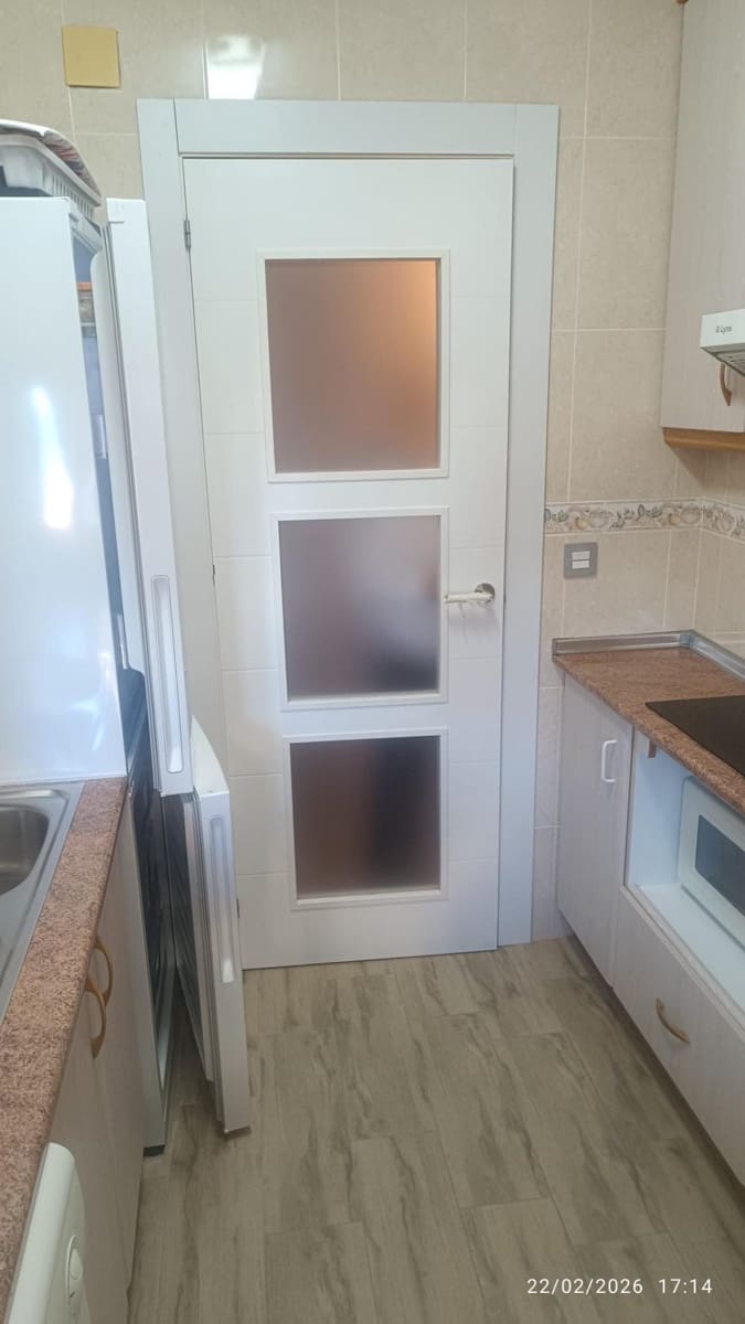 Apartamento de 2 habitaciones en Guardamar del Segura en venta - 215.000 € (Ref: 9962622)