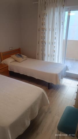 Apartamento de 2 habitaciones en Guardamar del Segura en venta - 215.000 € (Ref: 9962622)