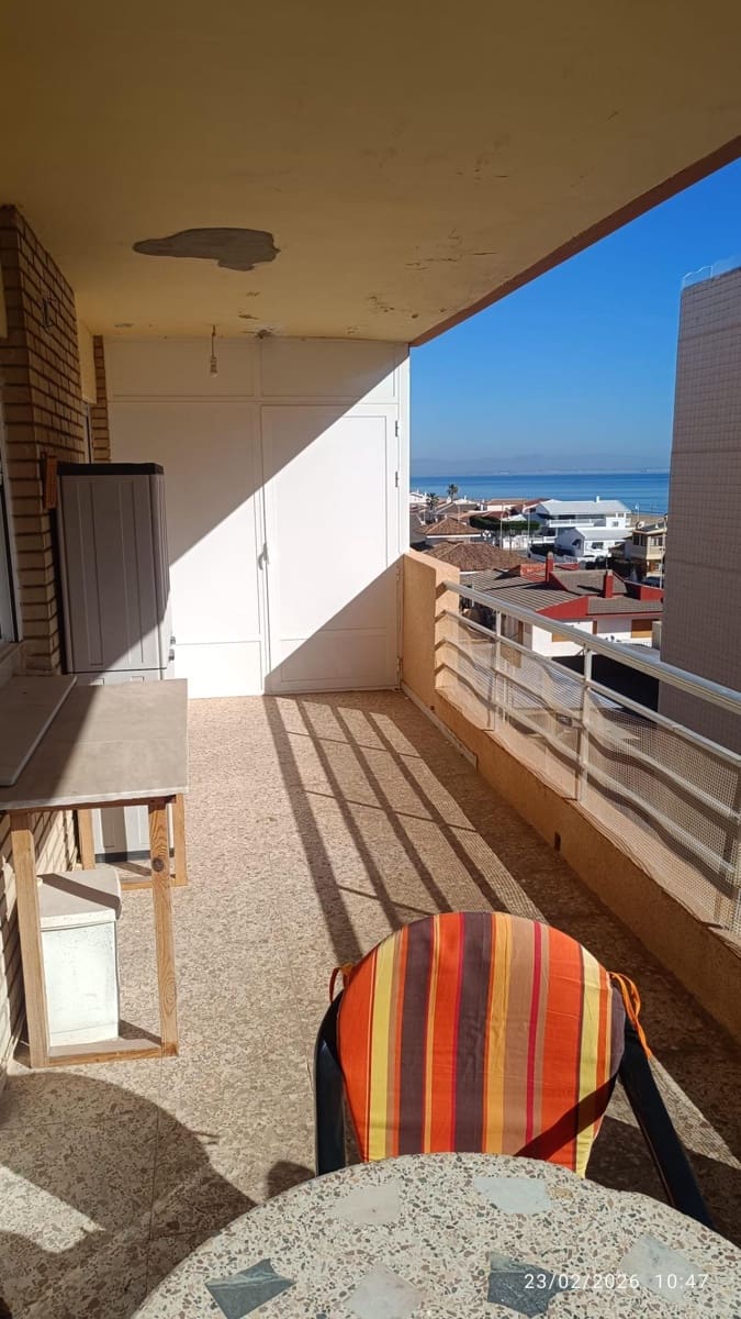 Apartamento de 2 habitaciones en Guardamar del Segura en venta - 215.000 € (Ref: 9962622)