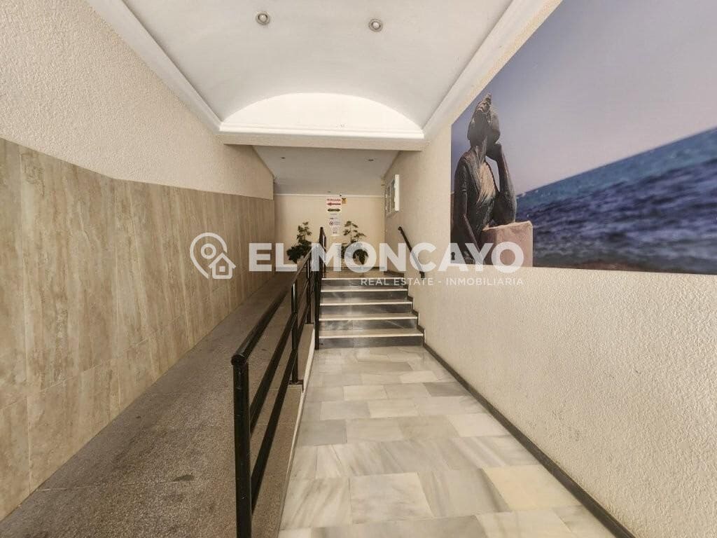 1 sypialnia Apartament na sprzedaż w Torrevieja z basenem - 105 000 € (Ref: 9967782)