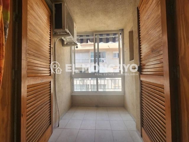 1 sypialnia Apartament na sprzedaż w Playa del Acequión, Torrevieja z basenem - 105 000 € (Ref: 9967782)