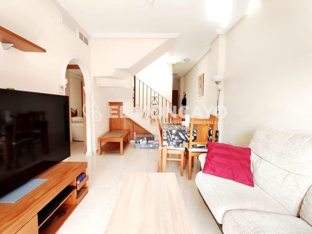 4 soveværelse Lejlighed til salg i Catral med swimmingpool garage - € 209.000 (Ref: 9967783)
