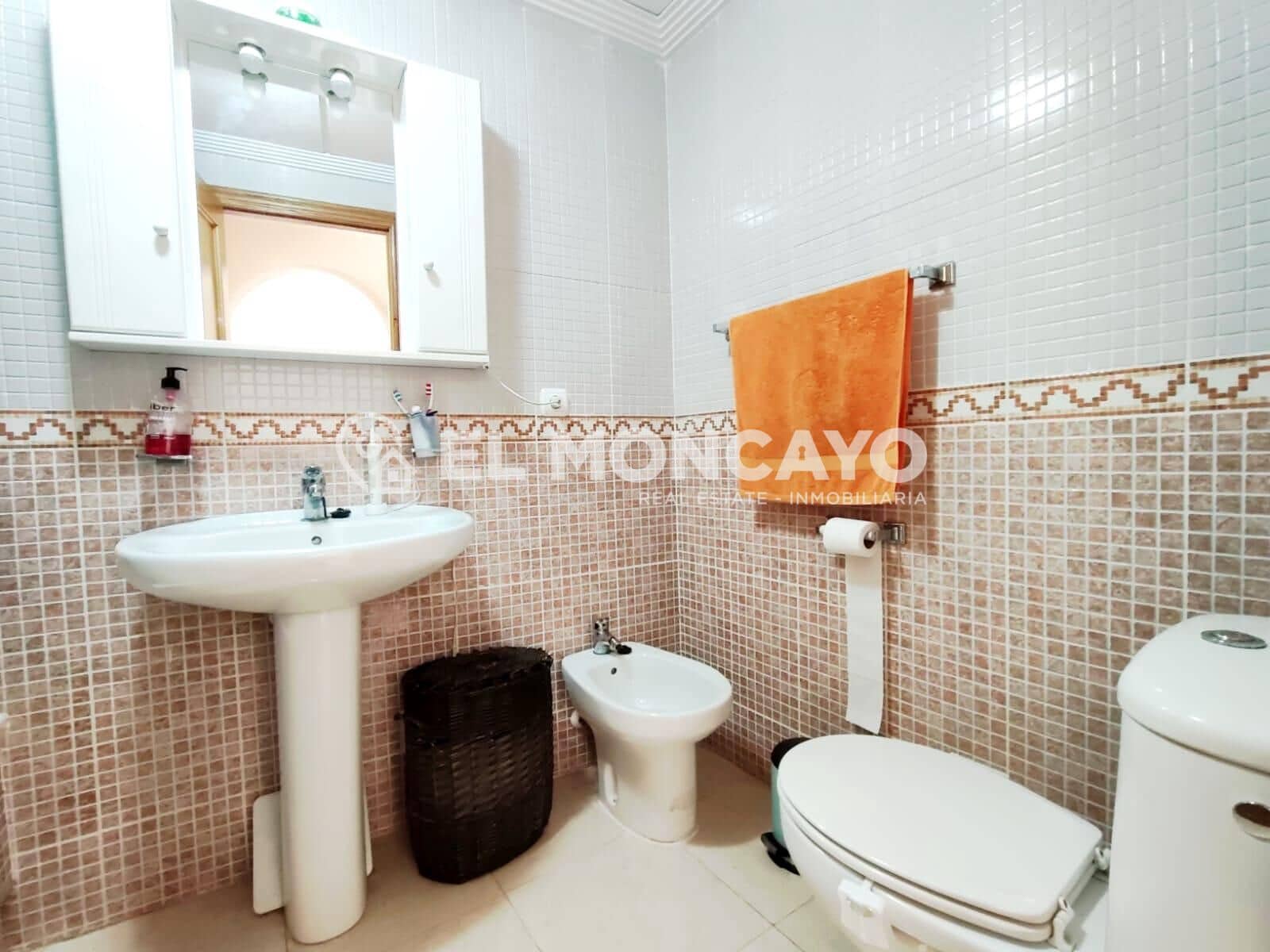 4 chambre Appartement à vendre à Catral avec piscine garage - 209 000 € (Ref: 9967783)