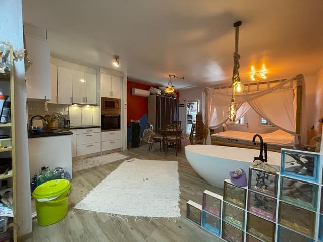 1 quarto Moradia em Banda para venda em El Chaparral - La Siesta - La Torreta, Torrevieja - 137 865 € (Ref: 9970564)