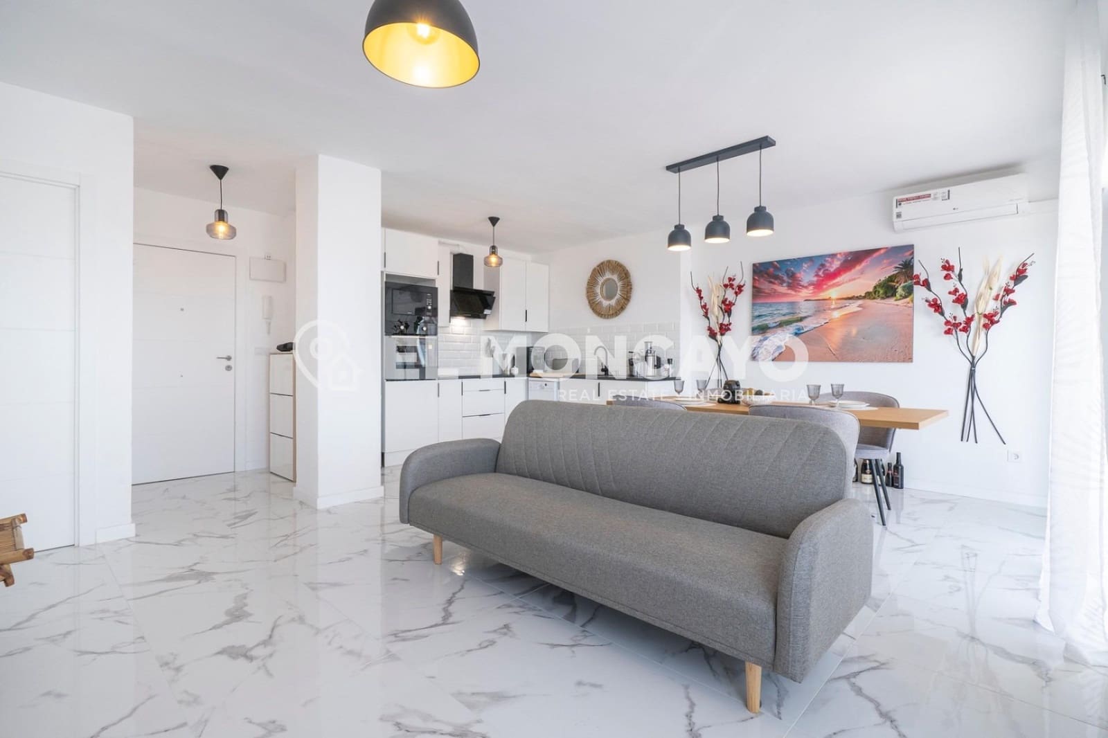 2 Zimmer Apartment zu verkaufen in Punta Prima mit Pool Garage - 245.000 € (Ref: 9973271)