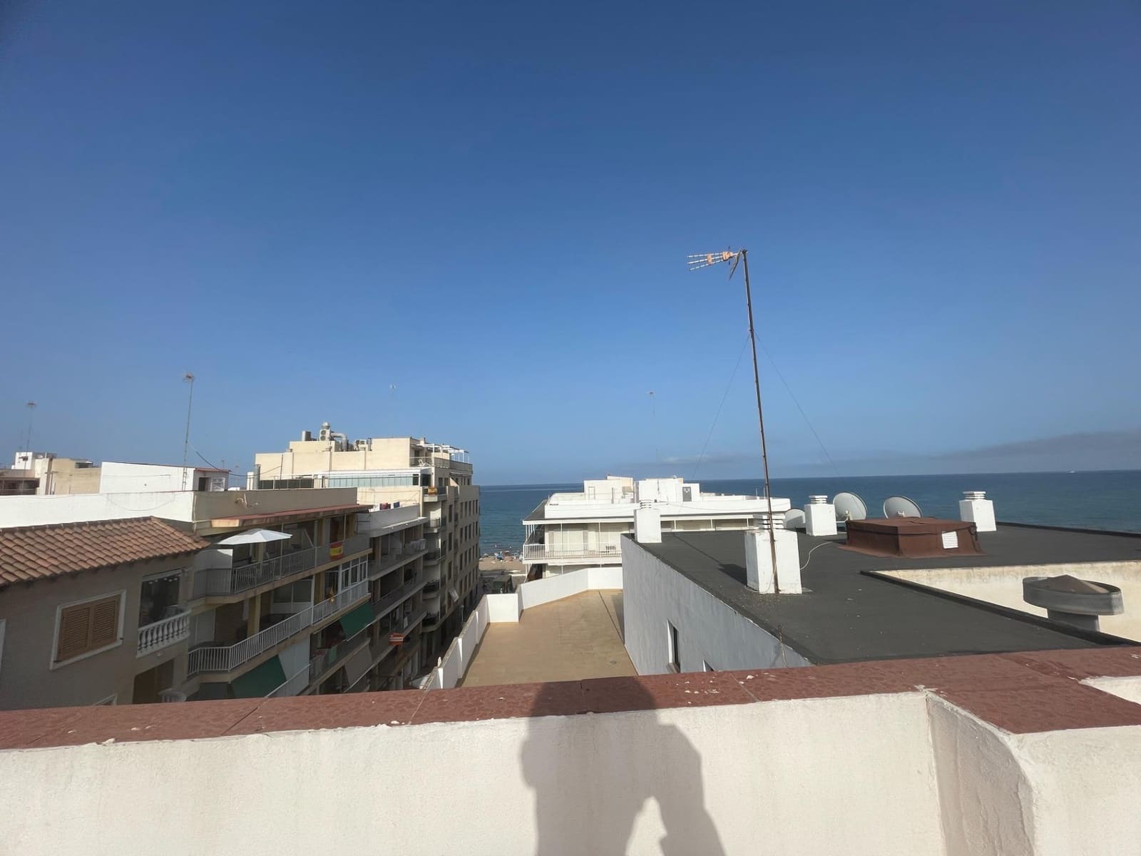 3 soveværelse Lejlighed til salg i Guardamar del Segura med garage - € 225.000 (Ref: 9975362)