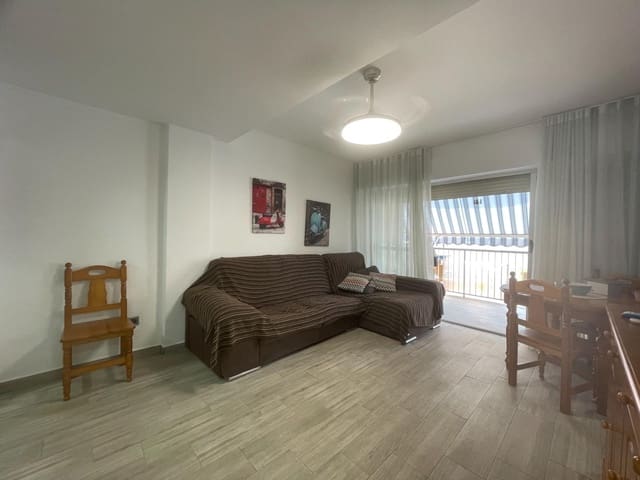 3 soveværelse Lejlighed til salg i Guardamar del Segura med garage - € 225.000 (Ref: 9975362)