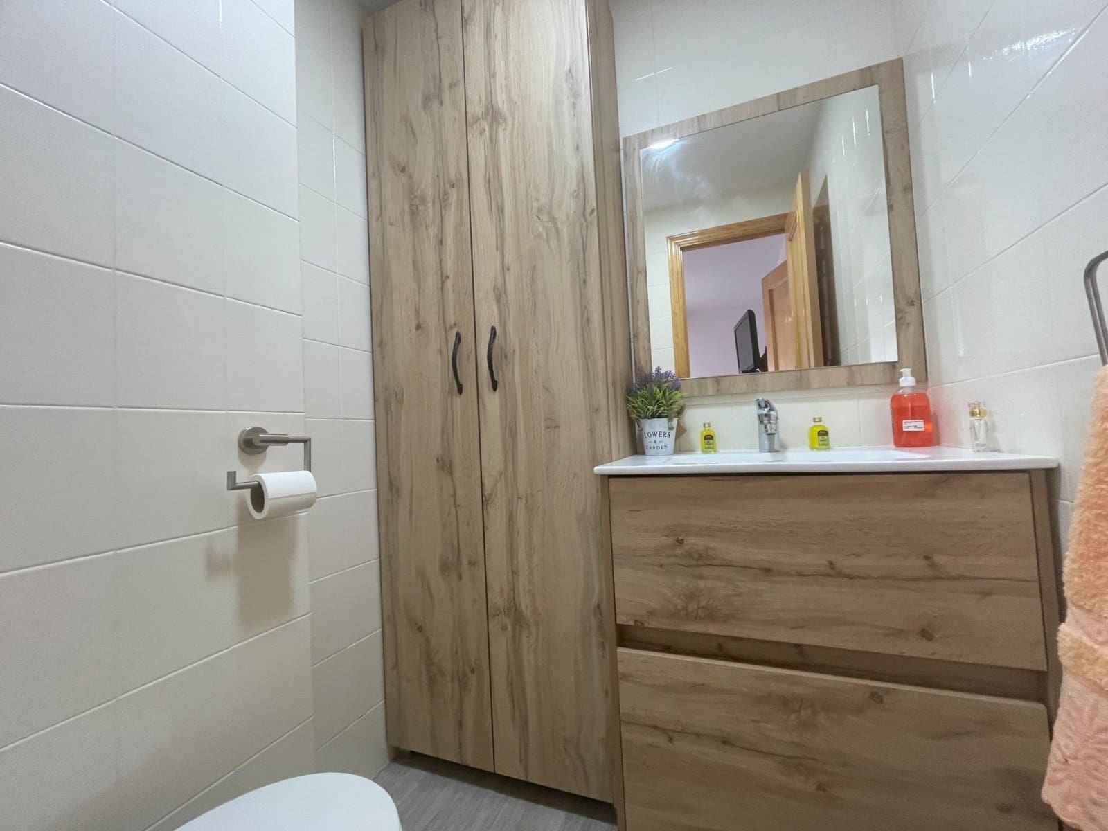 3 soveværelse Lejlighed til salg i Guardamar del Segura med garage - € 225.000 (Ref: 9975362)