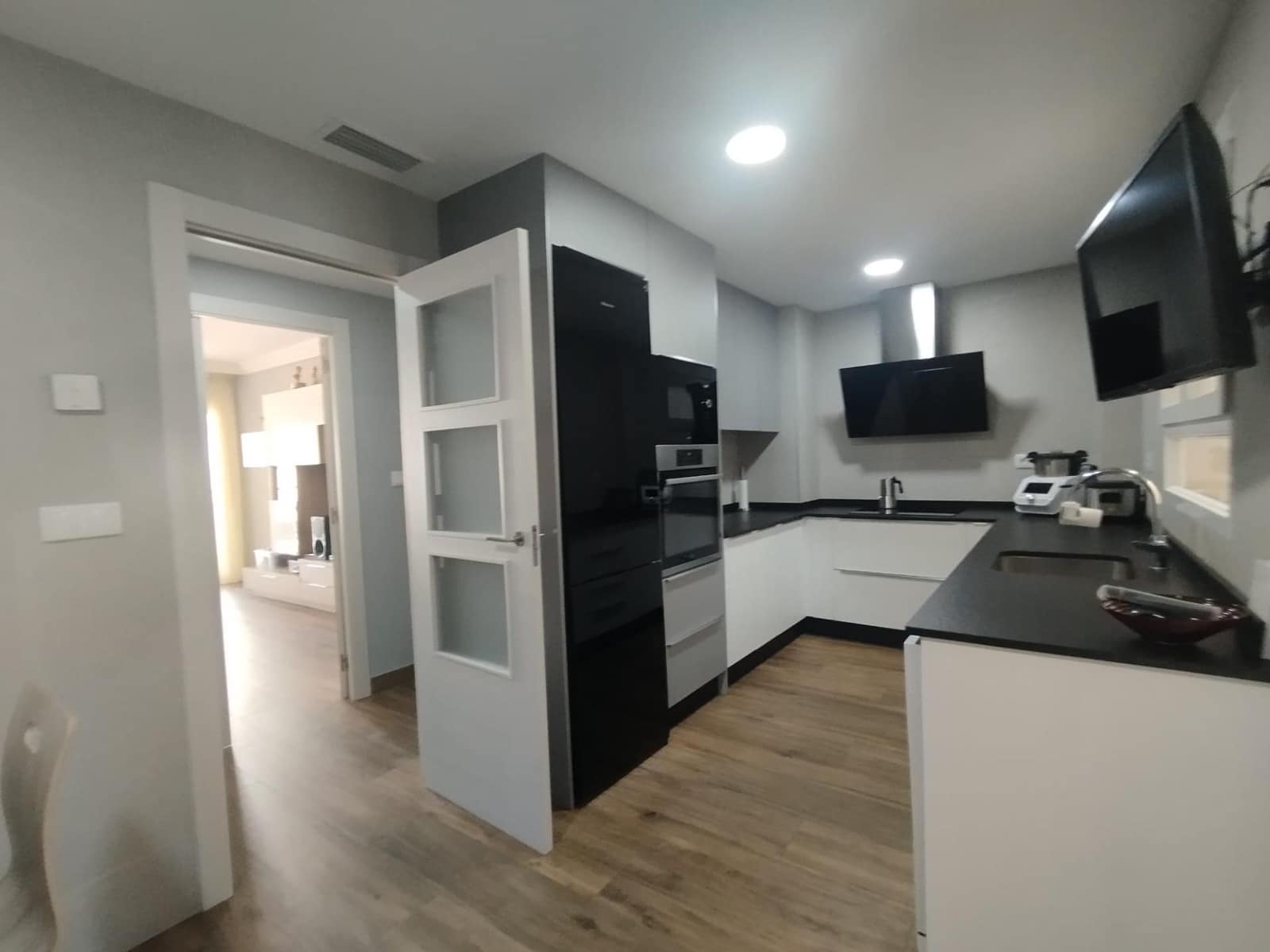 4 sypialnia Apartament na sprzedaż w Guardamar del Segura z garażem - 399 000 € (Ref: 9999584)
